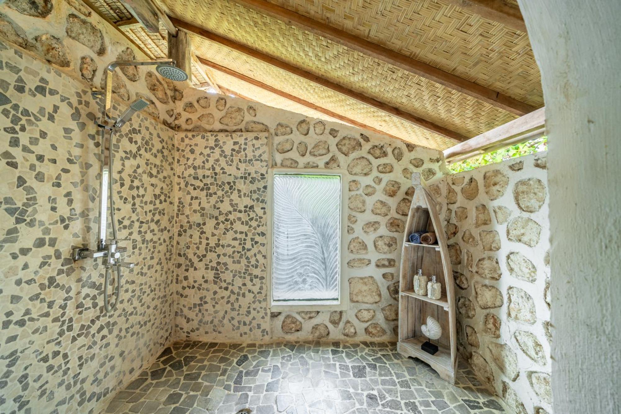 Balangan Beach Villa Idaman Bungalows Джимбаран Экстерьер фото