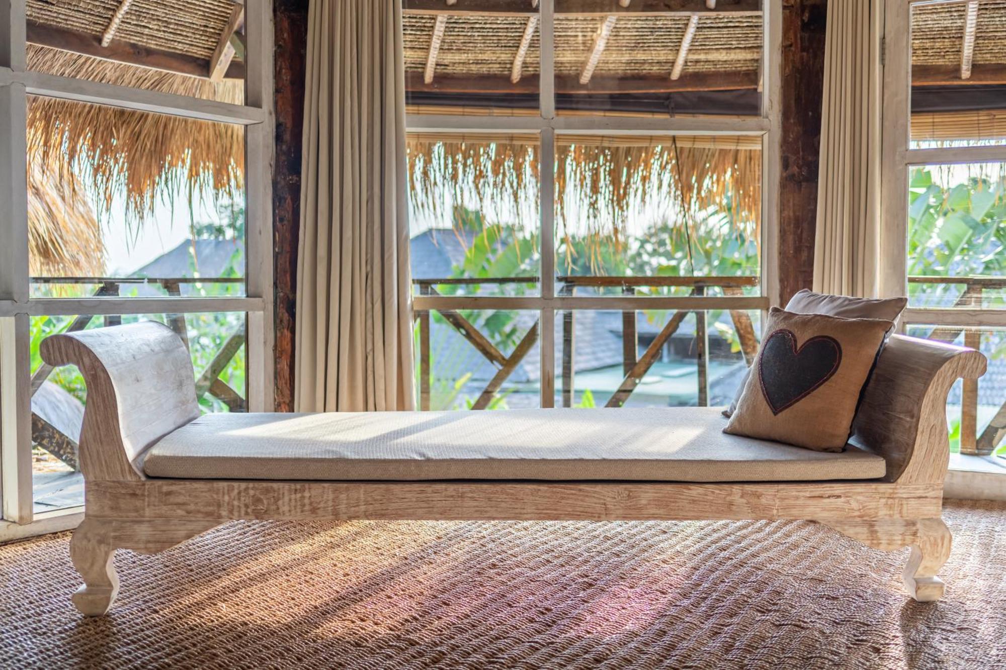 Balangan Beach Villa Idaman Bungalows Джимбаран Экстерьер фото