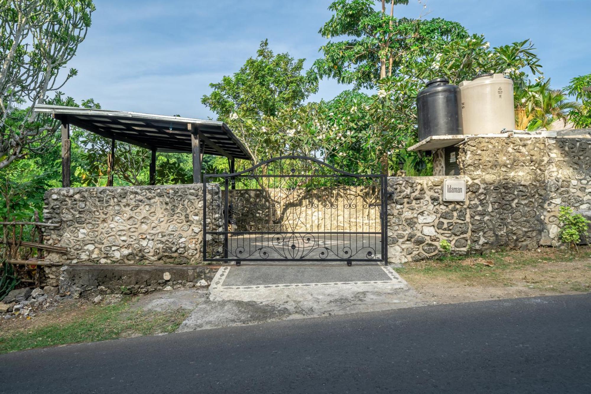 Balangan Beach Villa Idaman Bungalows Джимбаран Экстерьер фото